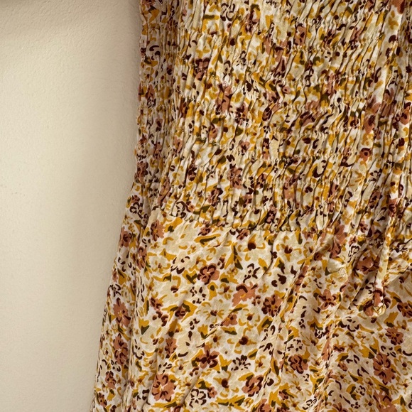 Faithfull the Brand Floral Mini Dress in Cream and Brown - Picture 2 of 4